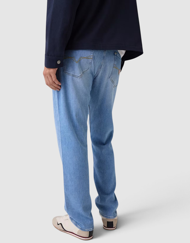 GUESS - Mid-Rise Rodeo Straight Leg Jeans