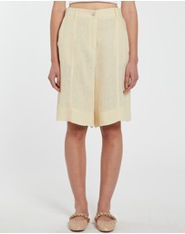 Marella - PIREO Short