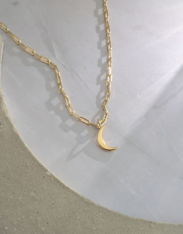 Luna Rae - Gold Vermeil Paperclip Crescent Necklace