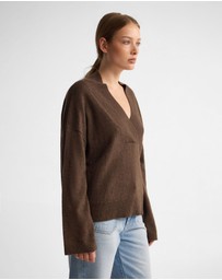 Oxford - Camille V-Neck Wool Blend Knit