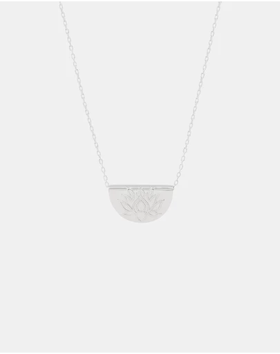 By Charlotte - Silver Lotus Short Necklace
