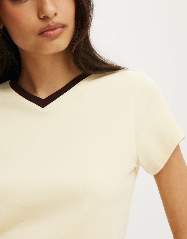 Cotton On - 90S Baby V Neck Tee