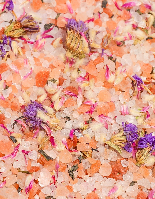 Salt by Hendrix - Soak Infusion - Globosa + Green Tea