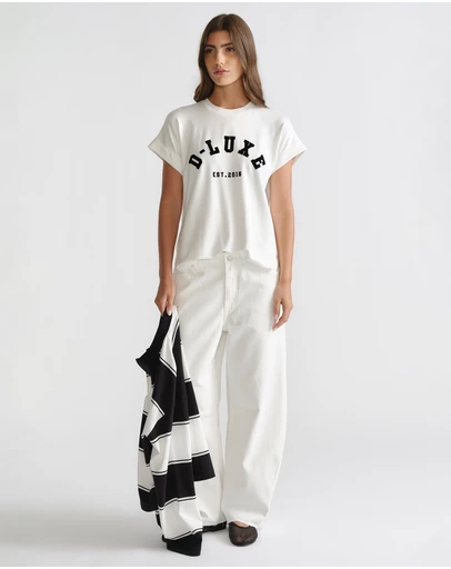 Decjuba - D-Luxe Half Moon Tee