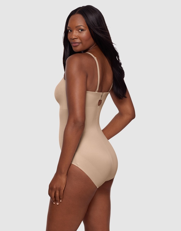 Miraclesuit Shapewear - Show Stopper Wirefree Convertible-to-Strapless Shaping Bodysuit