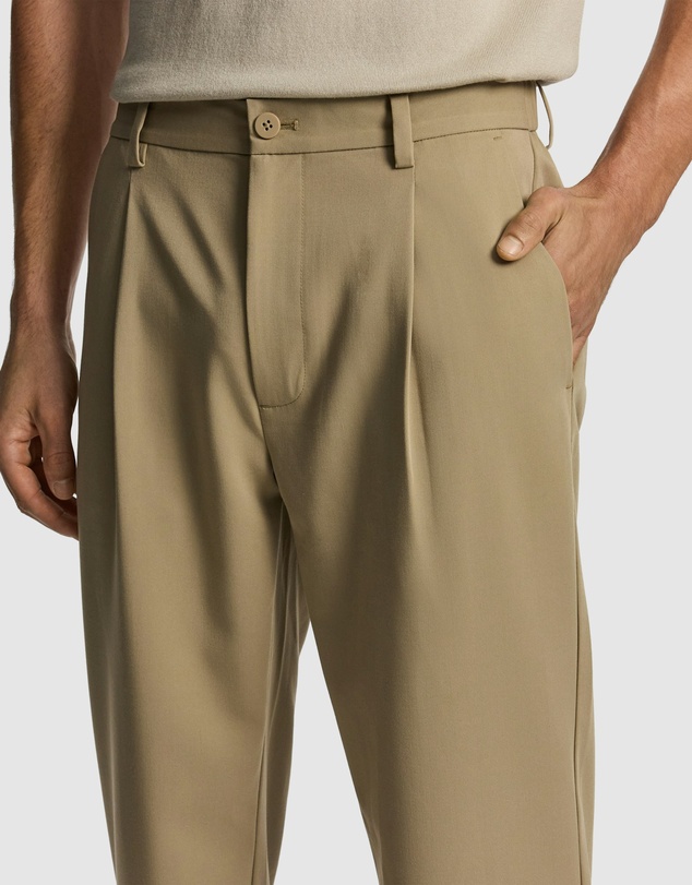 yd. - Sunday Classic Chino