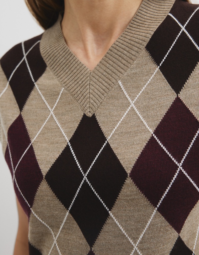 Country Road - Argyle Knit Vest