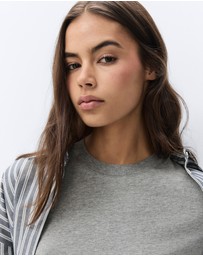 UNISON - The Classic Crew Tee