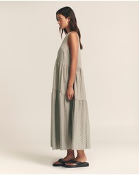 ST MRLO - Remi Tiered Dress