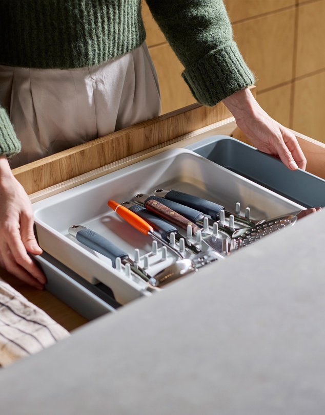 Joseph Joseph - DrawerStore™ Expanding Utensil and Gadget Organiser