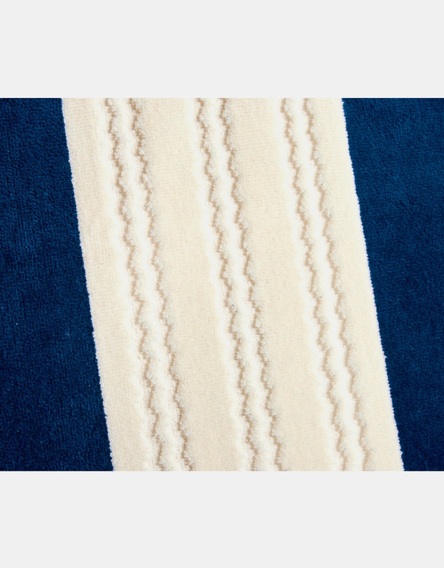Basil Bangs - Luxury Towel