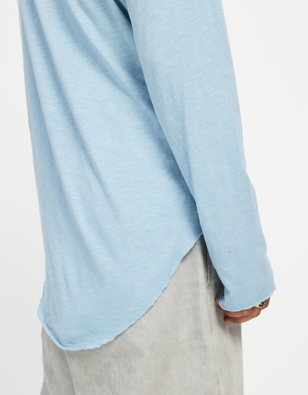 Surrounded By Ghosts - The Howlite Long Sleeve T-Shirt