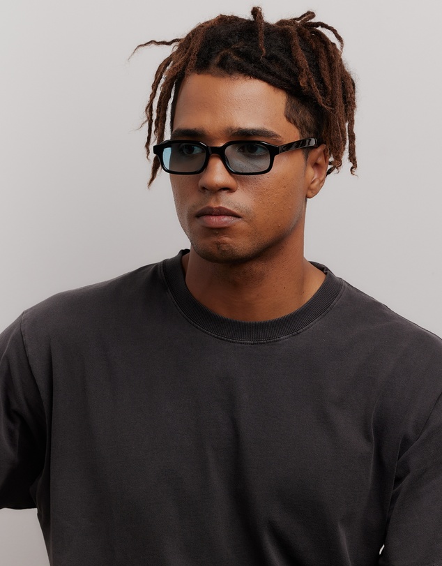 Reality Eyewear - The Buzz