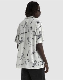 Kiss Chacey - Scatter Resort SS Shirt