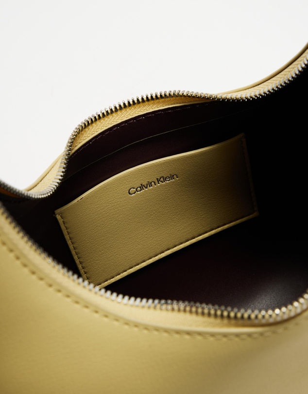 Calvin Klein - Foil Logo Conv Shoulder Bag