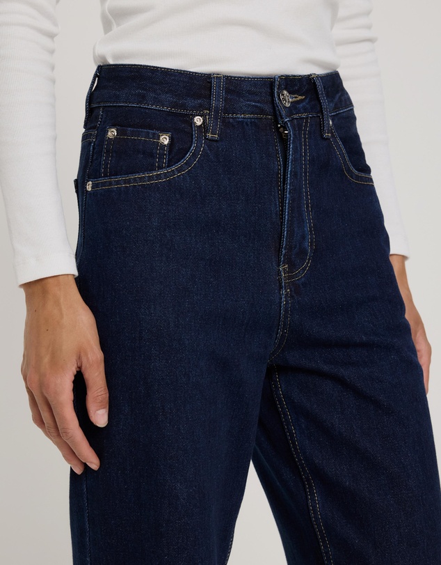 Atmos&Here - Mary Mid Rise Straight Leg Jeans