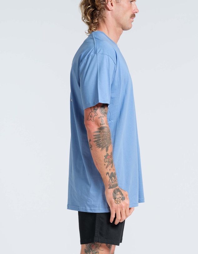 Vacancy Co - Nurture Nature Tee
