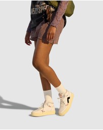 Rollie - CourtPro High Sneaker