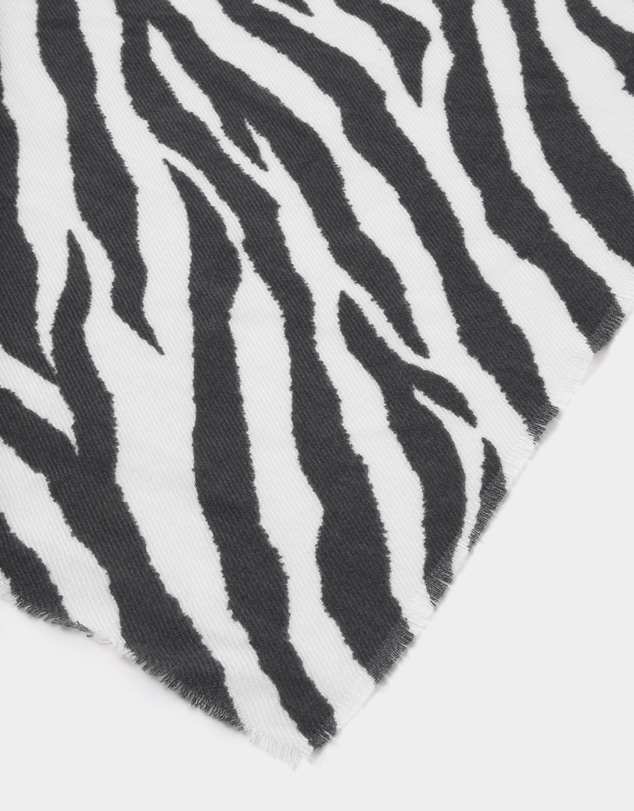 Forcast - Ashly Scarf
