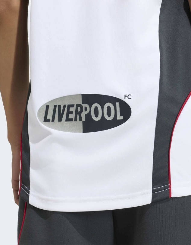 adidas Originals - LFC TEAMGEIST 26 WARM-UP JERSEY Kids