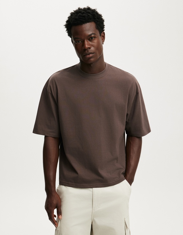 Cotton On - Cropped Fit T-Shirt