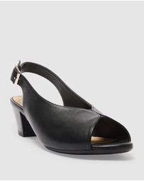 Wide Steps - Hilda