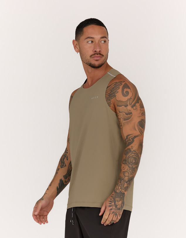 Muscle Republic - Aspire Tank