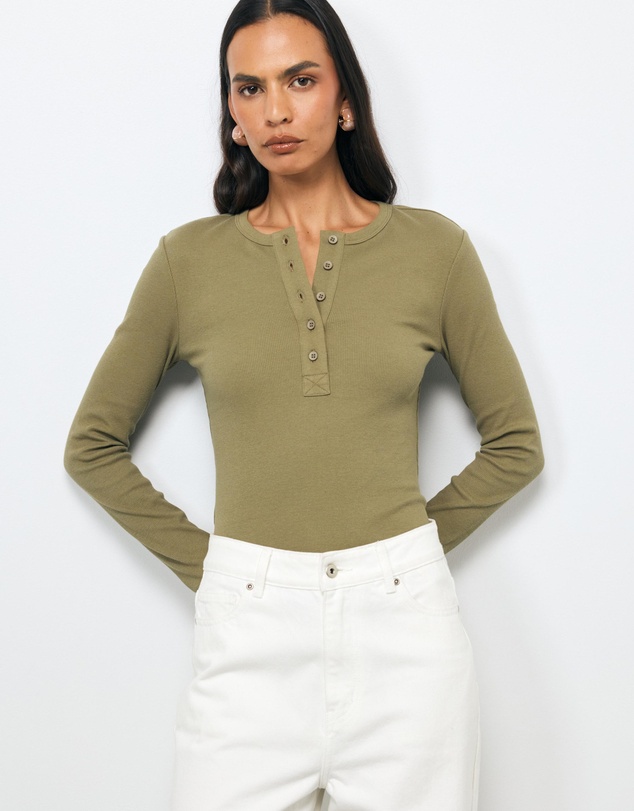 AERE - Della Long Sleeve Rib Henley Top