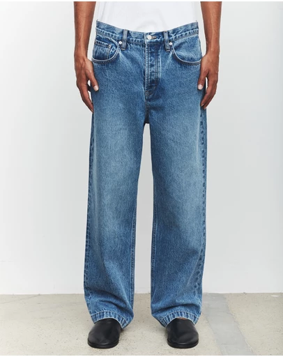 Assembly Label - Relaxed Jeans