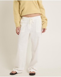 Subtitled - Lenny Linen Patch Pocket Pants
