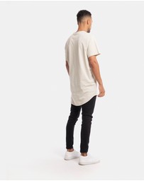 DVNT - Devoid Premium Curved Hem Tee