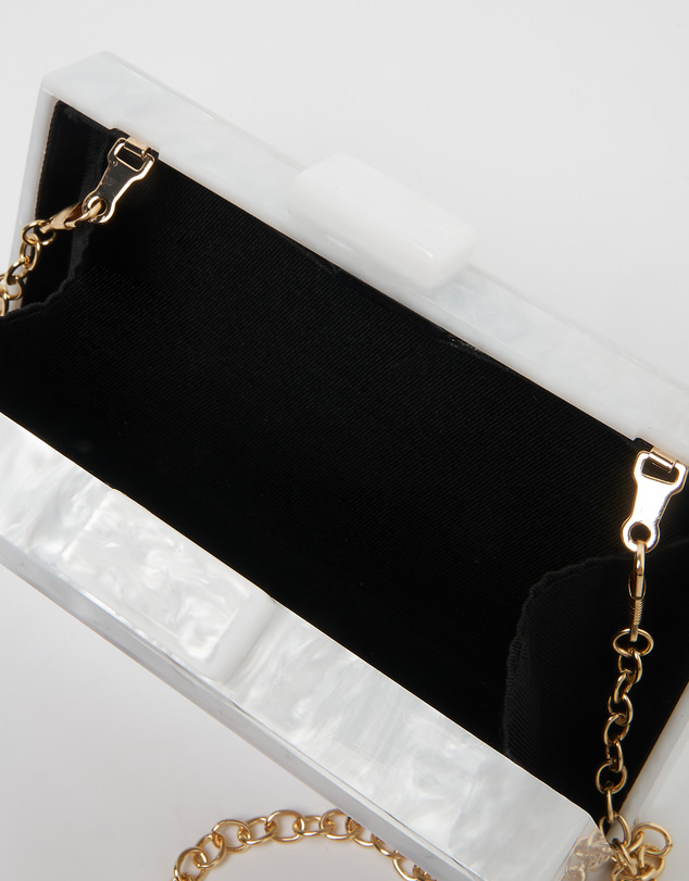 Izoa - Mrs Clutch