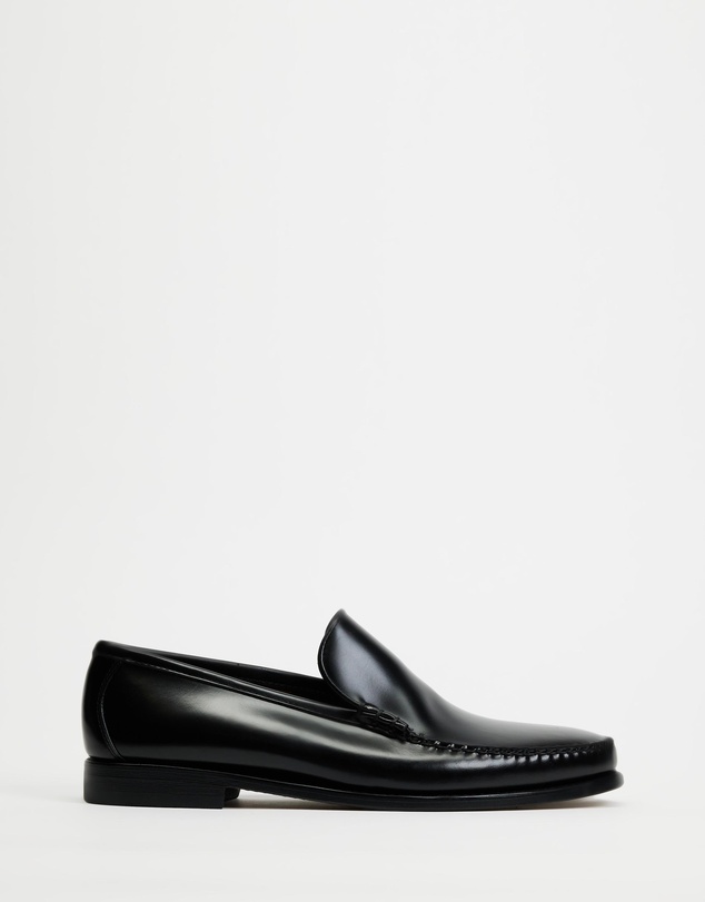 G. H. BASS - Cobra Venetian Loafers