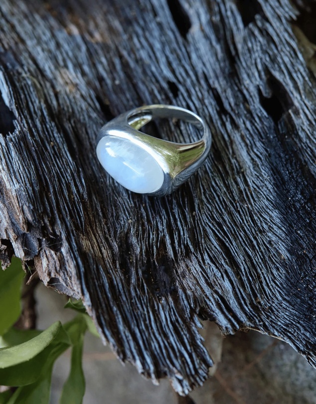 Najo - Emergence Moonstone Silver Ring