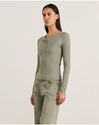 Jag - Celina Henley Top