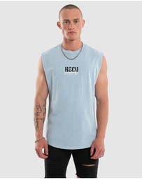 Kiss Chacey - Traditional Dual Curved Muscle Tee