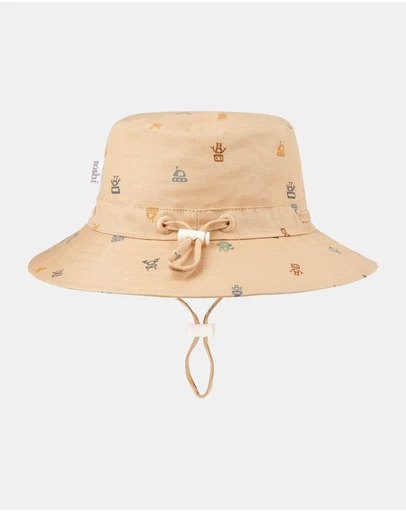 Toshi - Sunhat Folk