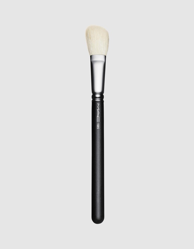 MAC - 168S Large Angled Contour Brush