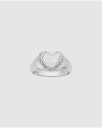 Karen Walker - Flaming Mother of Pearl Ring