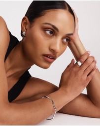 Michael Hill - Wave Bangle in Sterling Silver