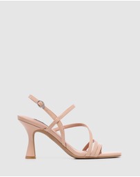 Nine West - Spela