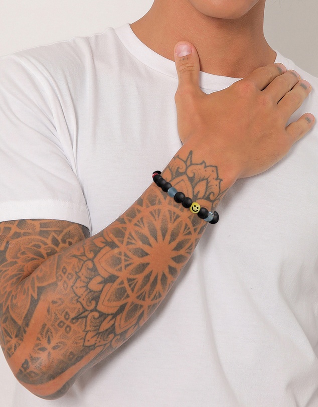 Kuzzoi - ICONIC EXCLUSIVE - Mixed Bead Bracelet with Smiling Charm