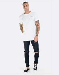 DVNT - Amplified Tee