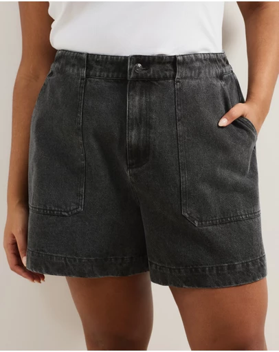 Atmos&Here Curvy - Samira Relaxed Denim Shorts