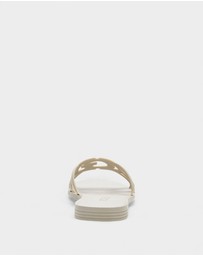 GUESS - Elyho Sandals