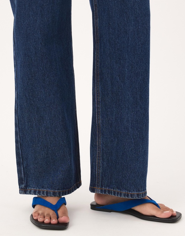 Atmos&Here - Lara Suede Sandals