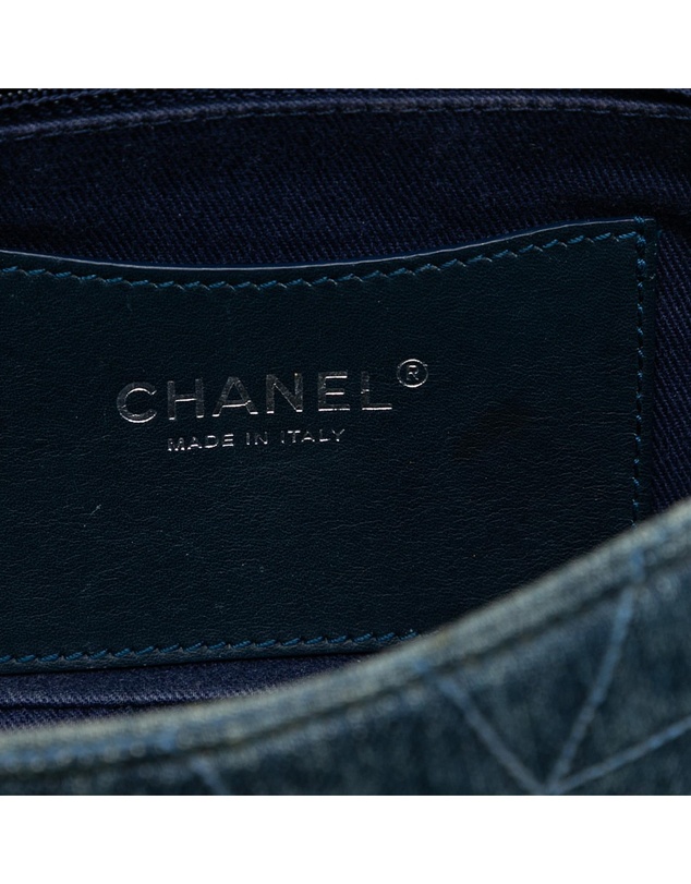 Pre-Loved by Azura Reborn - Pre-Loved Medium Embroidered Denim Camellia Flap