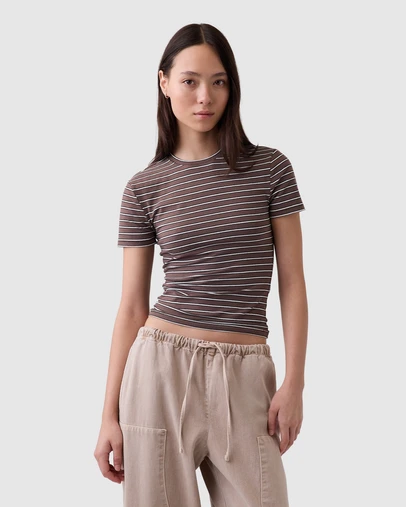GAP - SS Closeknit Crew Top