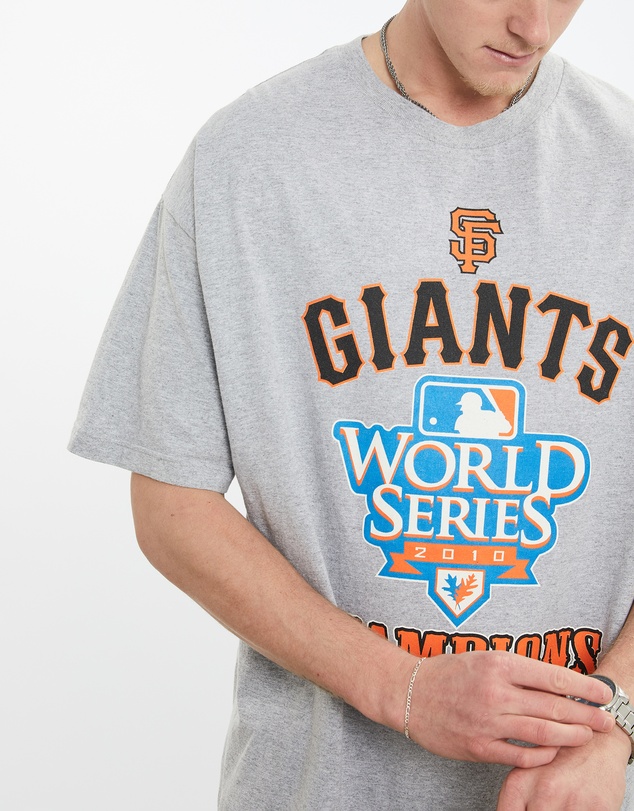 Vintage by The Real Deal - Pre Loved - Vintage MLB San Francisco Giants World Series Tee