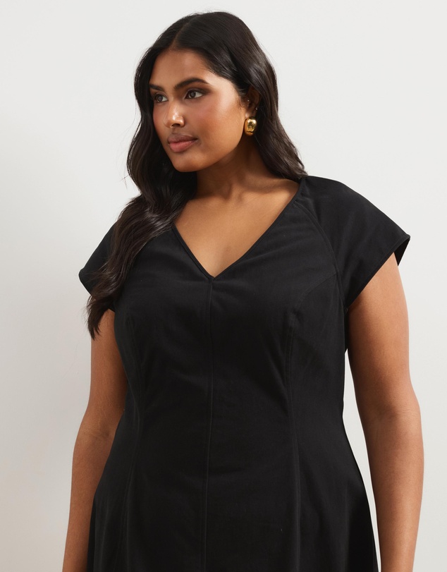 Atmos&Here Curvy - Sofie Chambray Midi Dress